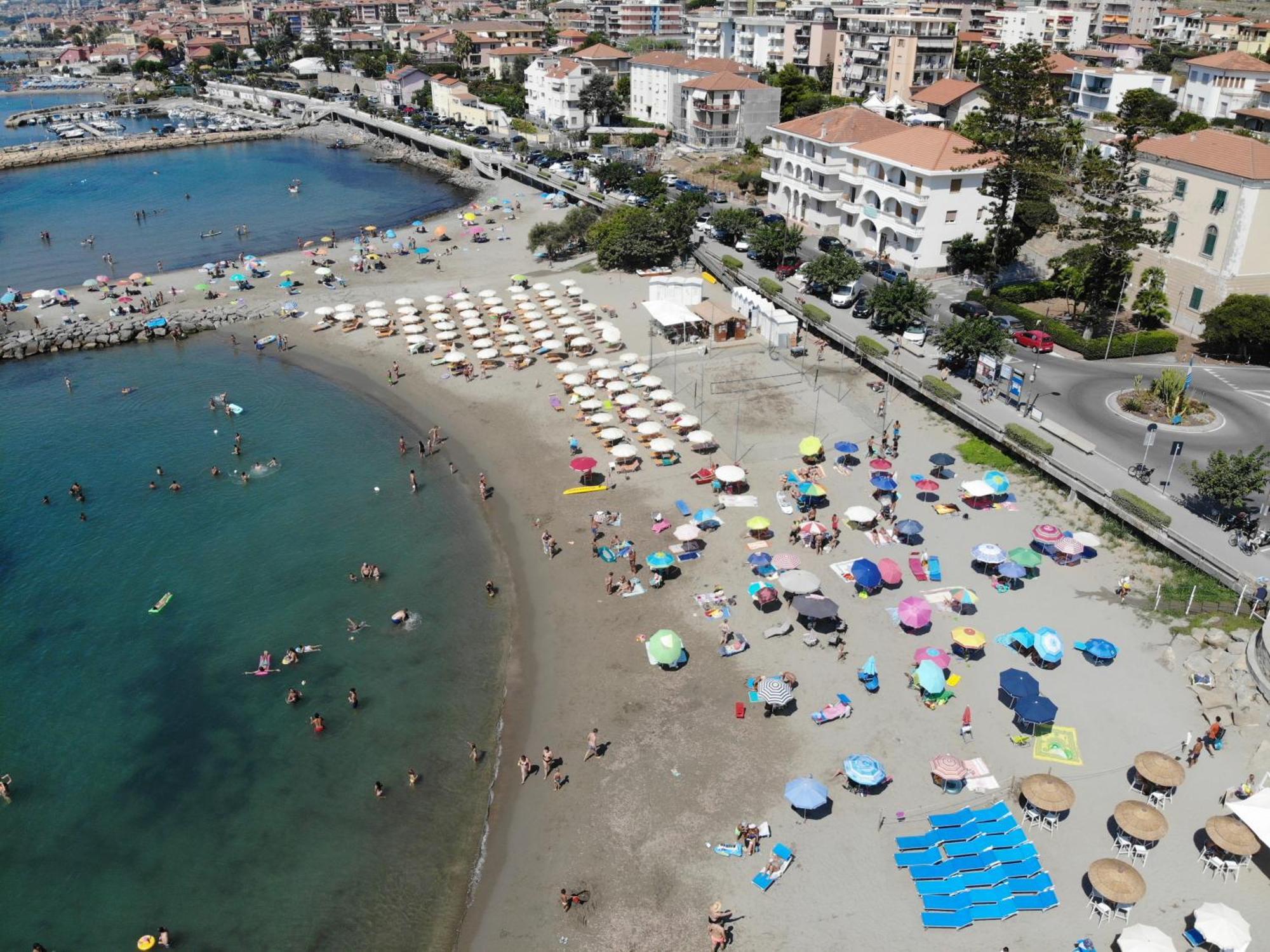 Appartement Cicolombo à Santo Stefano al Mare Extérieur photo